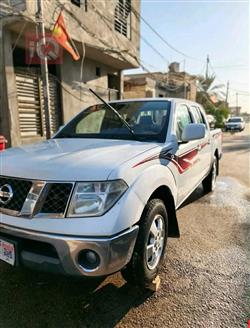 نيسان نافارا